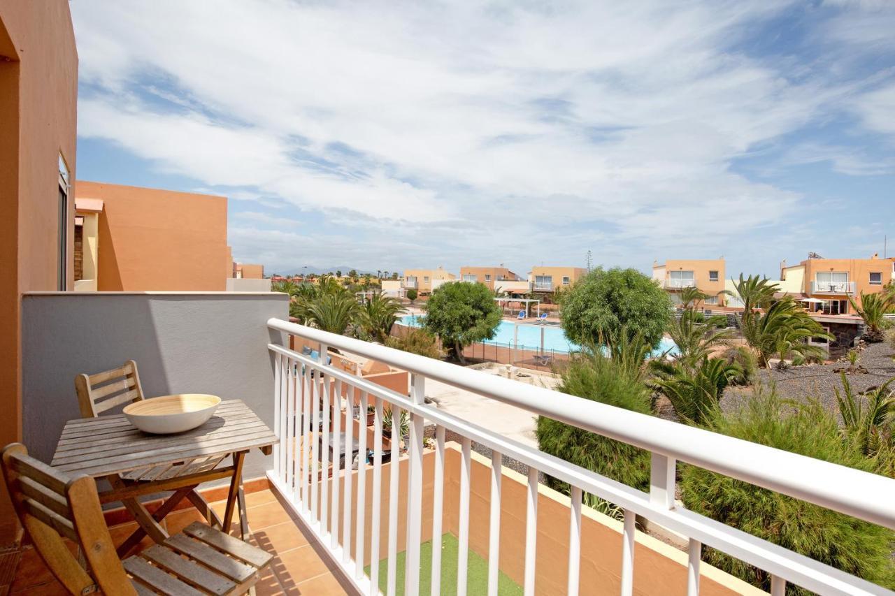 Las Fuentes Corralejo Exteriör bild